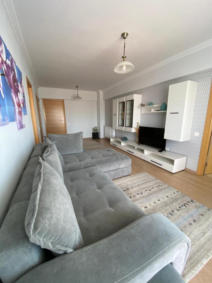 Dora City Apartament Apartman Kolozsvár Kültér fotó