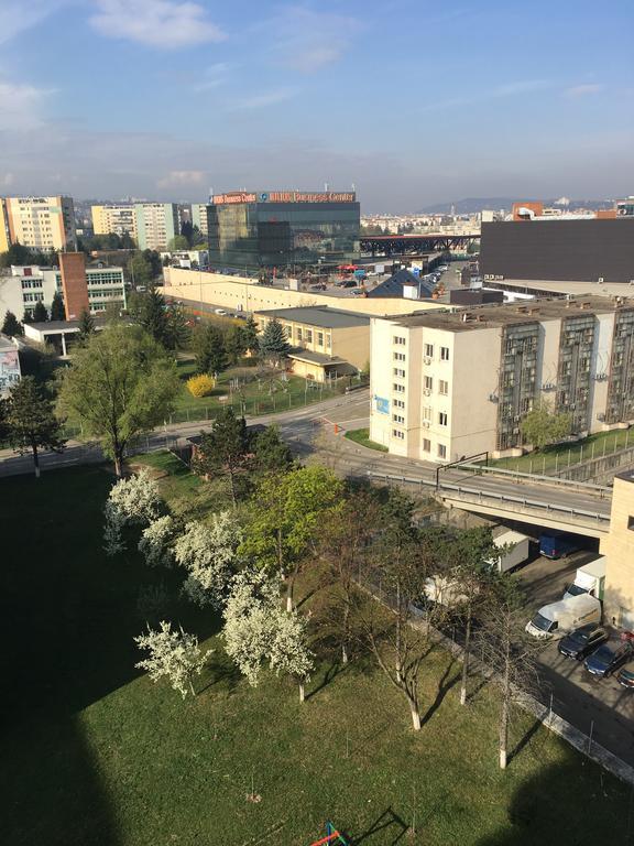Dora City Apartament Apartman Kolozsvár Kültér fotó