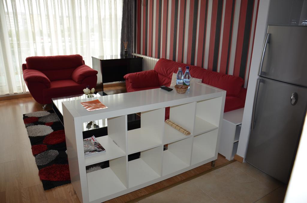 Dora City Apartament Apartman Kolozsvár Kültér fotó