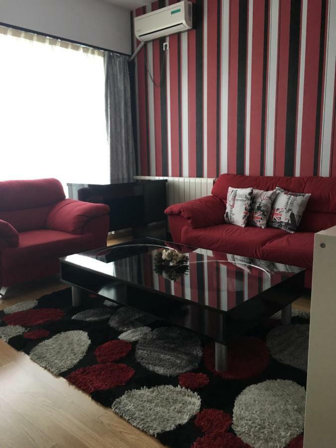 Dora City Apartament Apartman Kolozsvár Kültér fotó